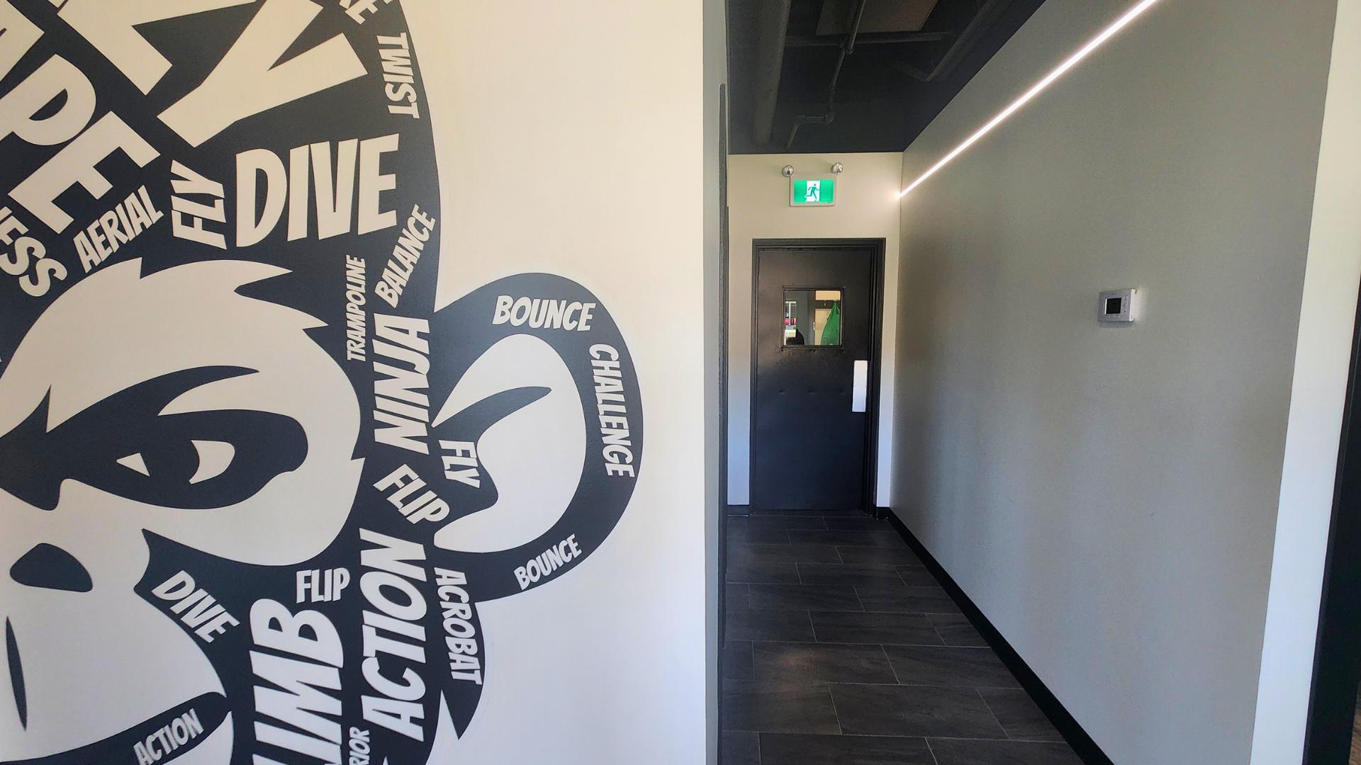 Crazy Ape Hallway.jpg__PID:c9c68a42-1a3b-47c9-bb5c-049898418d6f