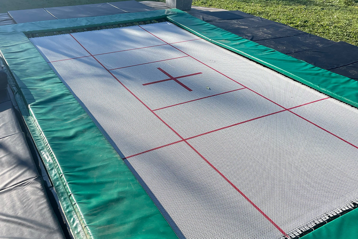 In Ground 7 x 14.jpg__PID:34ebd2be-1245-4be9-82ed-42027dc878ca