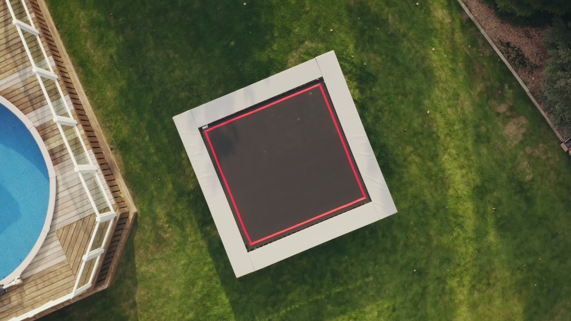 15x15 APEX Square Trampoline - With Enclosure – Crazy Ape Extreme